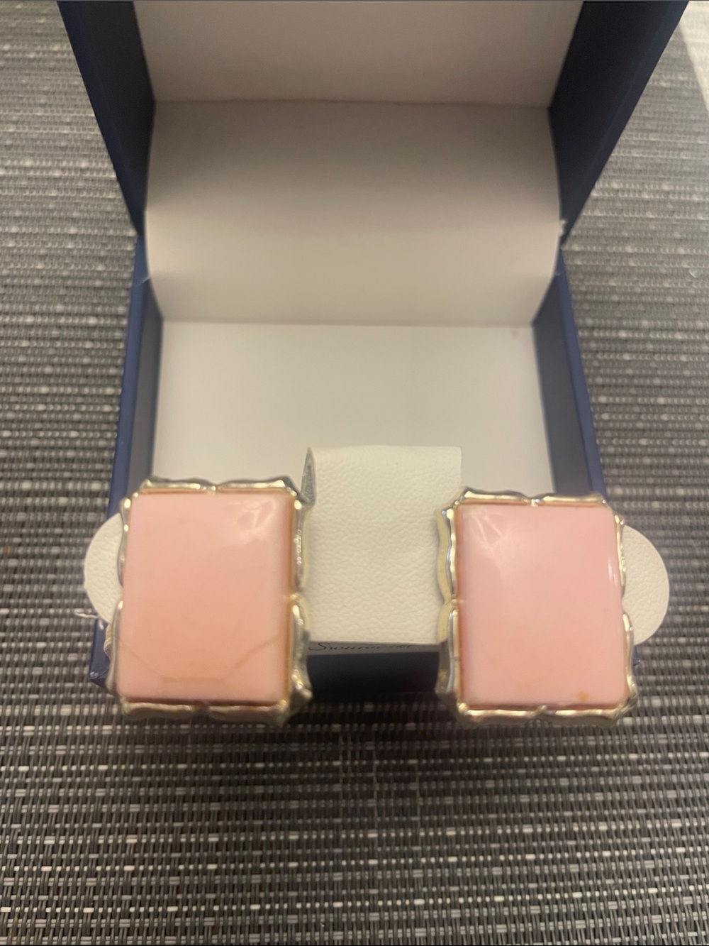 Vintage Karu Arke Inc clip on earrings